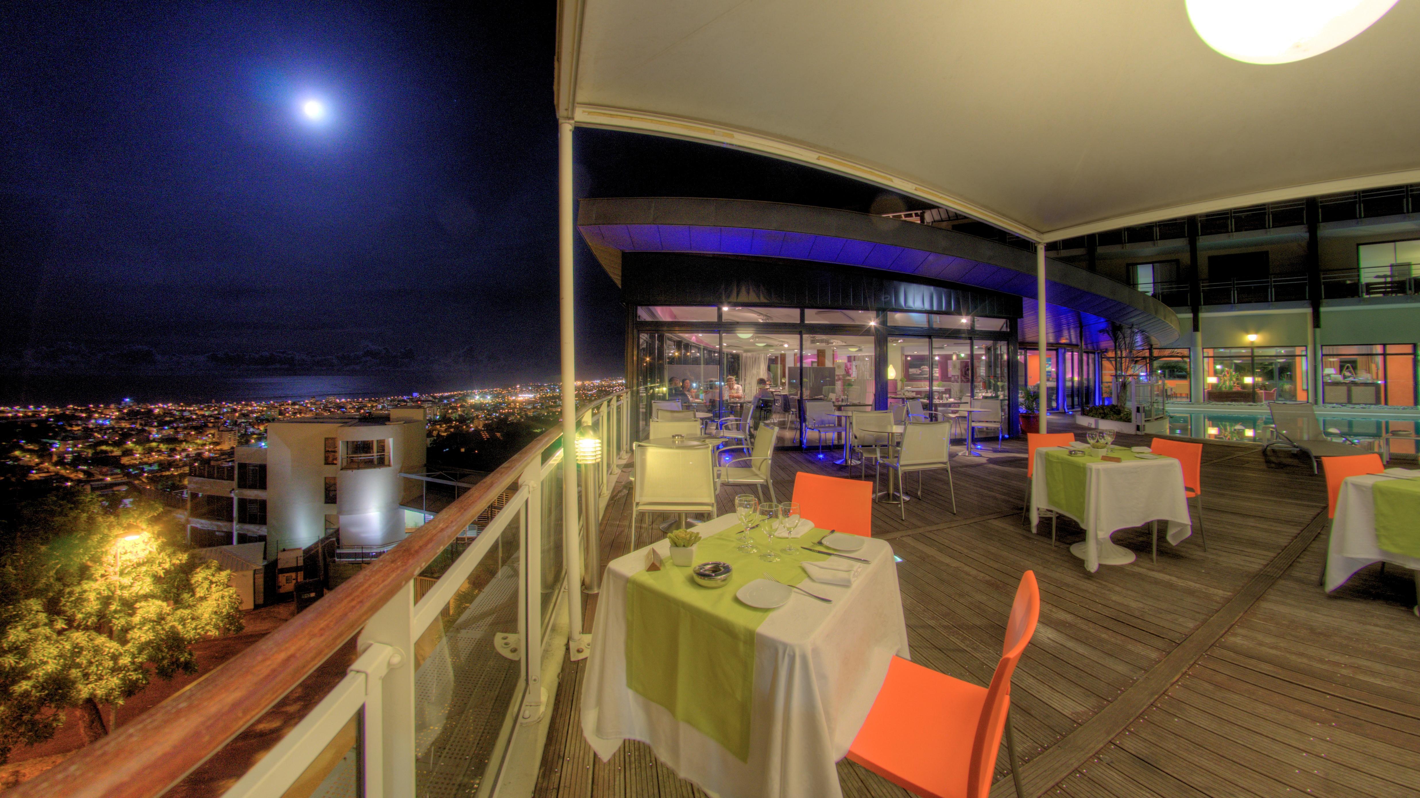 Bellepierre Hotel Сен Дьони Екстериор снимка