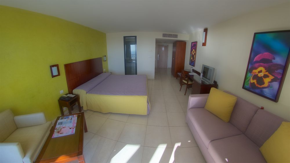 Bellepierre Hotel Сен Дьони Екстериор снимка