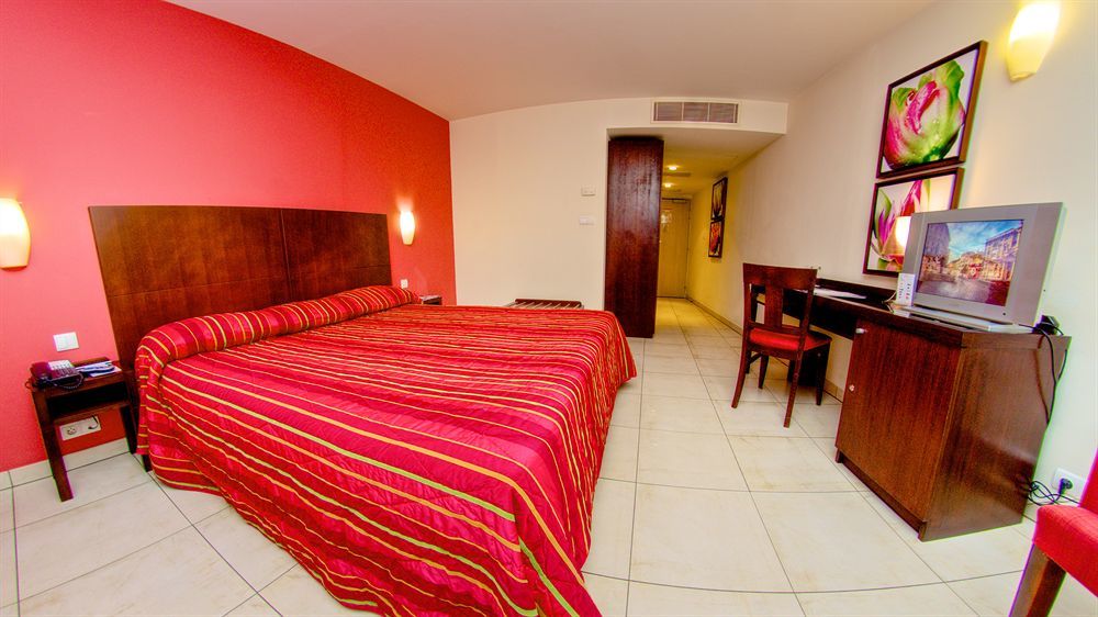 Bellepierre Hotel Сен Дьони Екстериор снимка